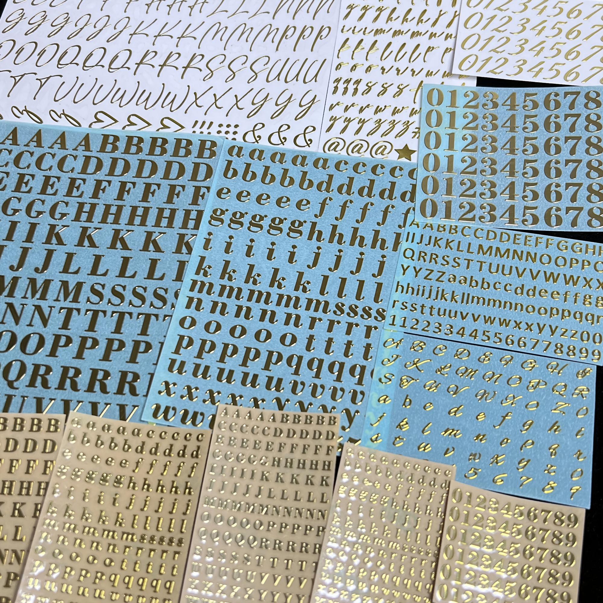 iSuperb Letras adhesivas doradas de vinilo para manualidades kit de números  del alfabeto letreros para el hogar material de resina epoxi para hacer –  Yaxa Colombia