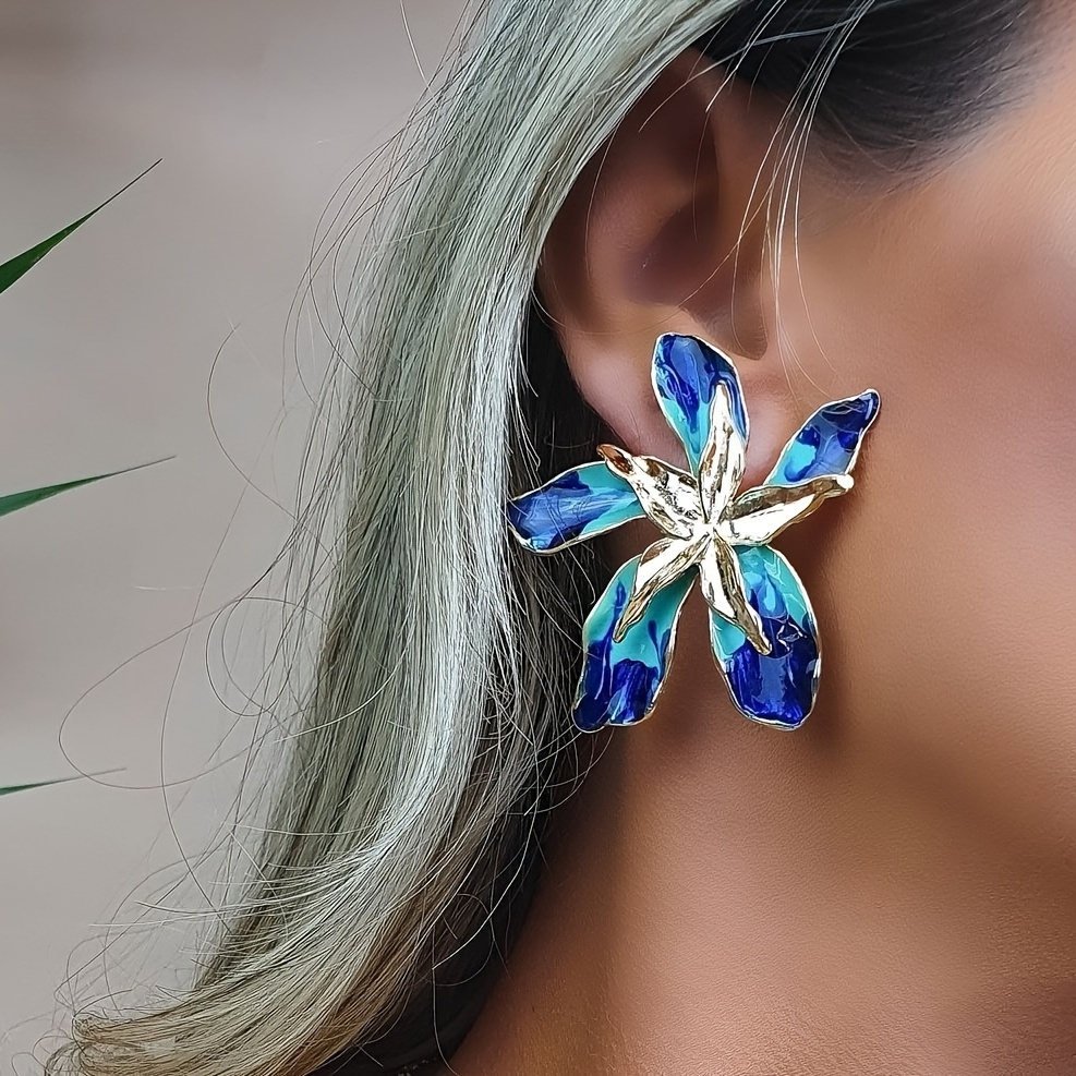 Personality Exaggerated Stud Earrings, Flower Theme