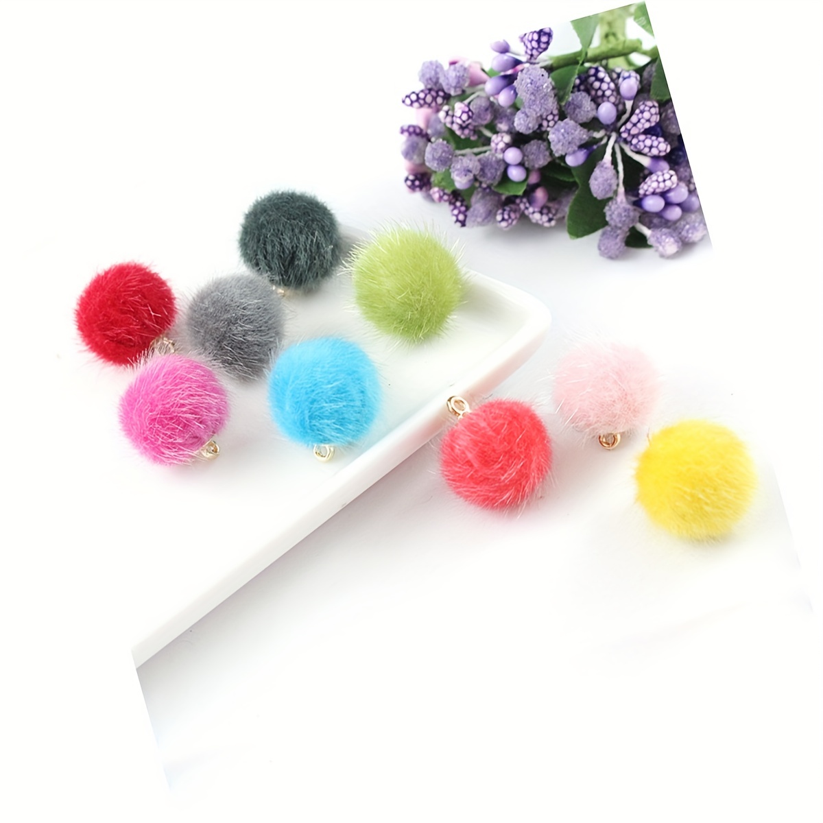 100pcs Randomly Mixed Cute Small Pom Poms