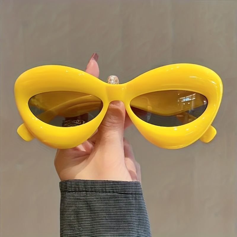 Large Inflated Lip Sunglasses for Women