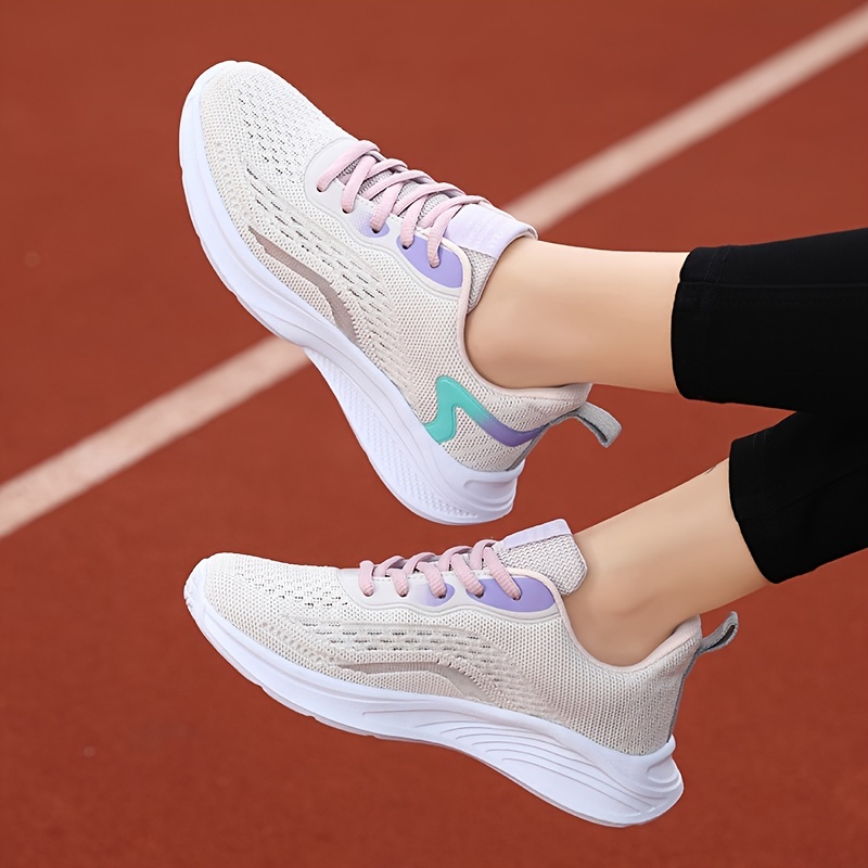 Women's Lightweight Mesh Running Shoes Breathable Lace Up Sneakers