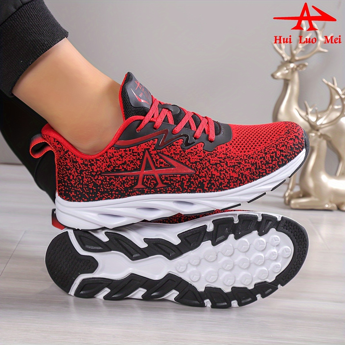 Running shoes clearance red deer