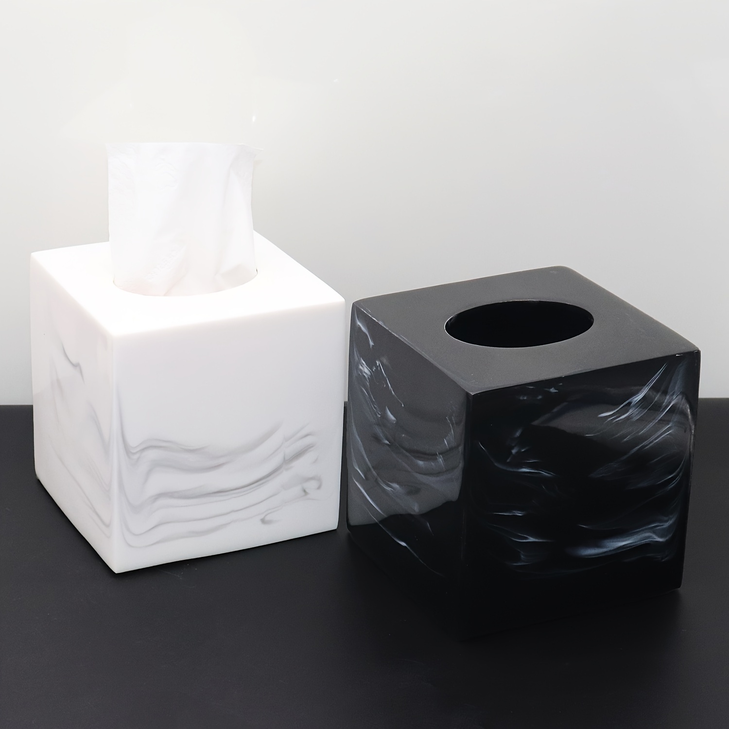 Caja para Pañuelos de Mármol Negro | Baño | Andrea House