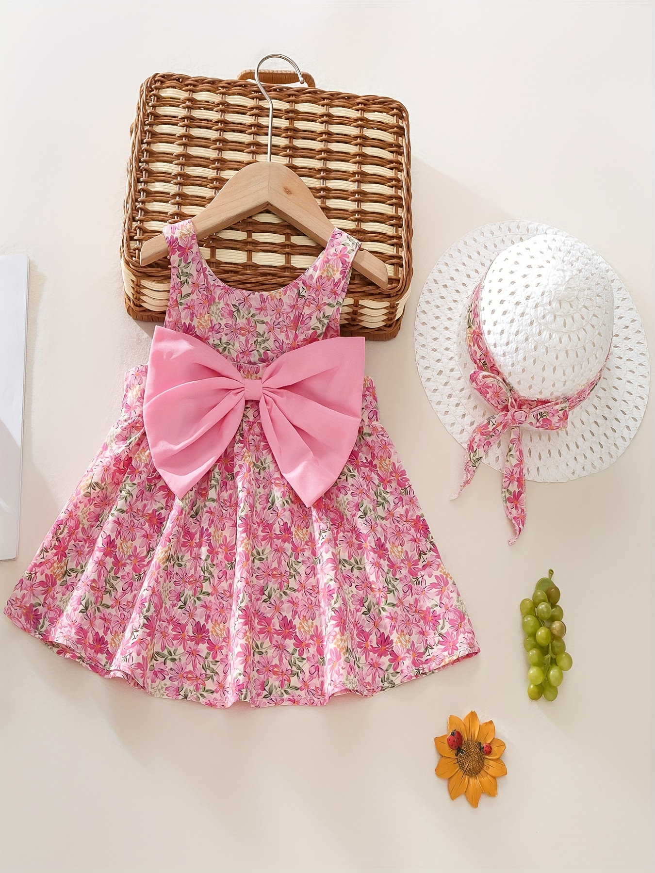 2pcs Toddler Girl Exotic Allover Print Bowknot Design Strap Dress and Straw Hat Set