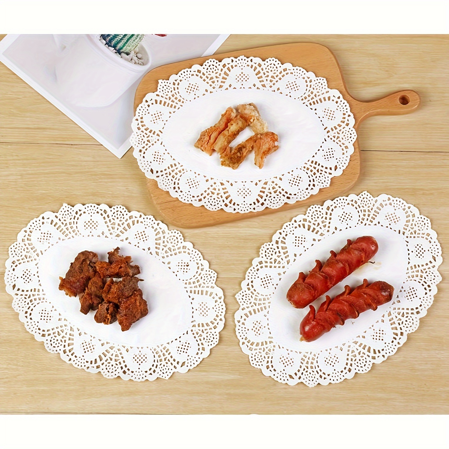 100pcs Circle Lace Paper Doilies Placemats Wedding Party Tableware White Paper Mats Placemat Decorative DIY Scrapbooking Crafts