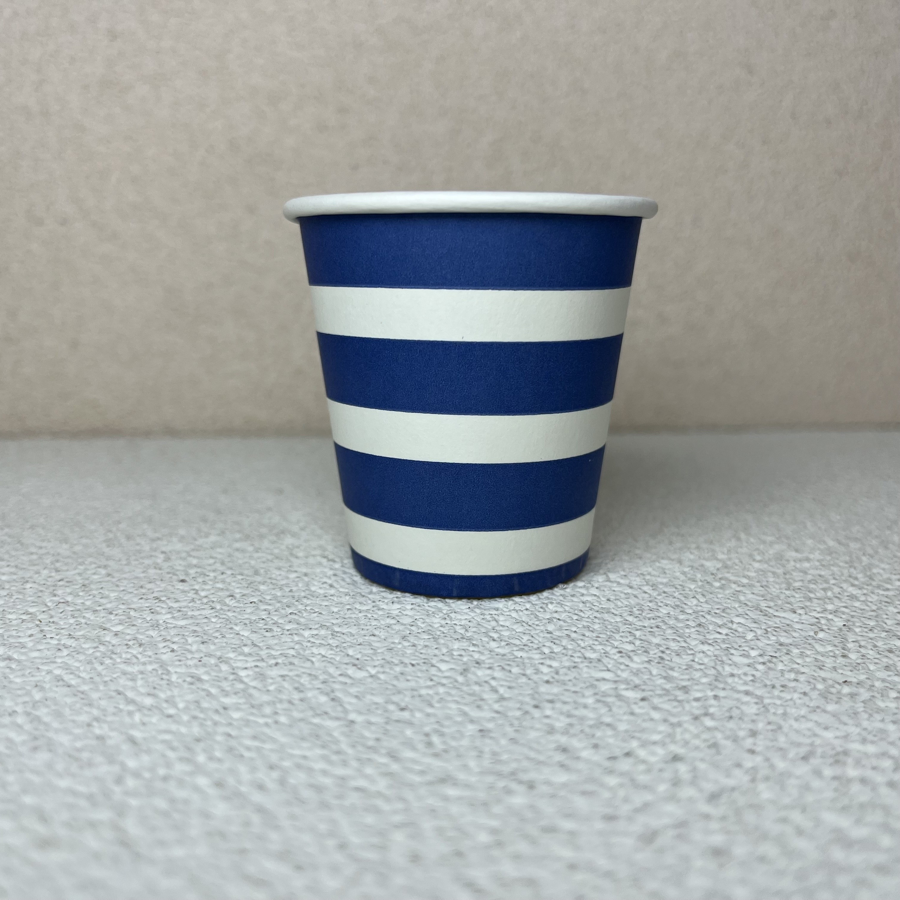 Disposable Coffee Cups With Lids,, Thickened Paper Cup, Perfect For Hot And  Cold Drinks, For Home Parties, Picnic, Bbq, Travel, Wedding, Christmas And  Any Festivals, Kitchen Supplies - Temu