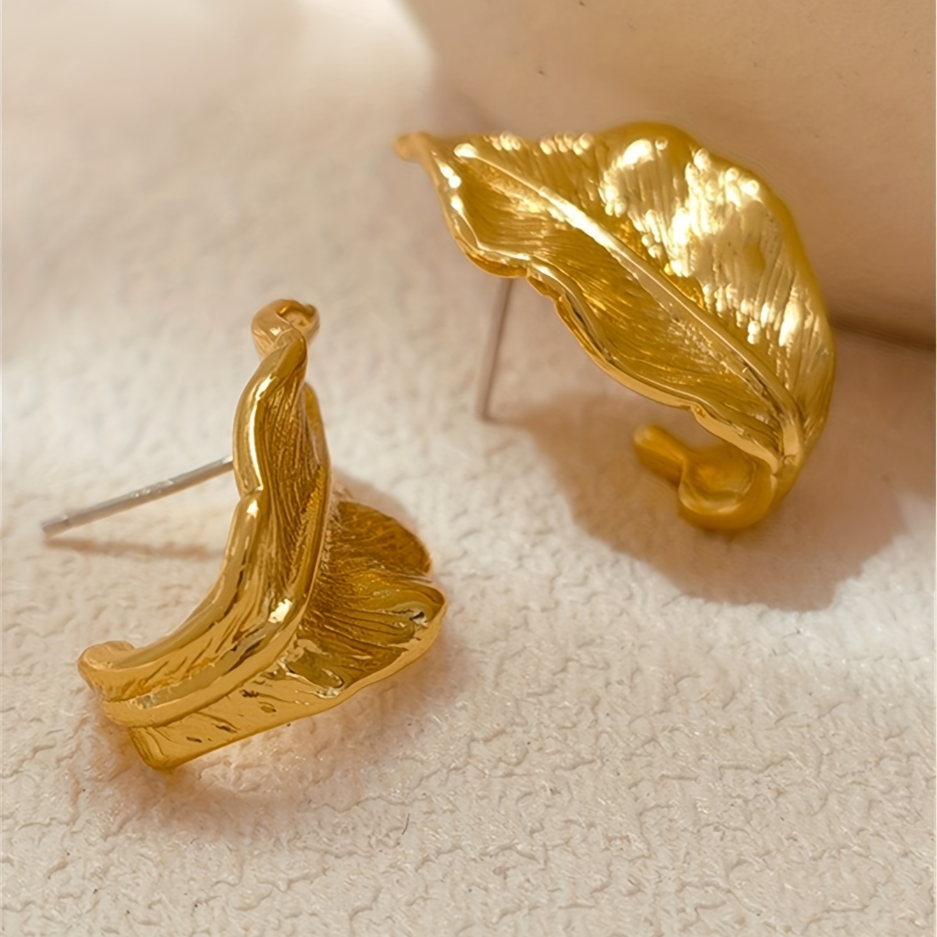 カエデの葉の形のスタッドピアス女性ガールズシンプルなレジャースタイル 18 18k ゴールドメッキティンギフト普段着秋の - Temu Japan