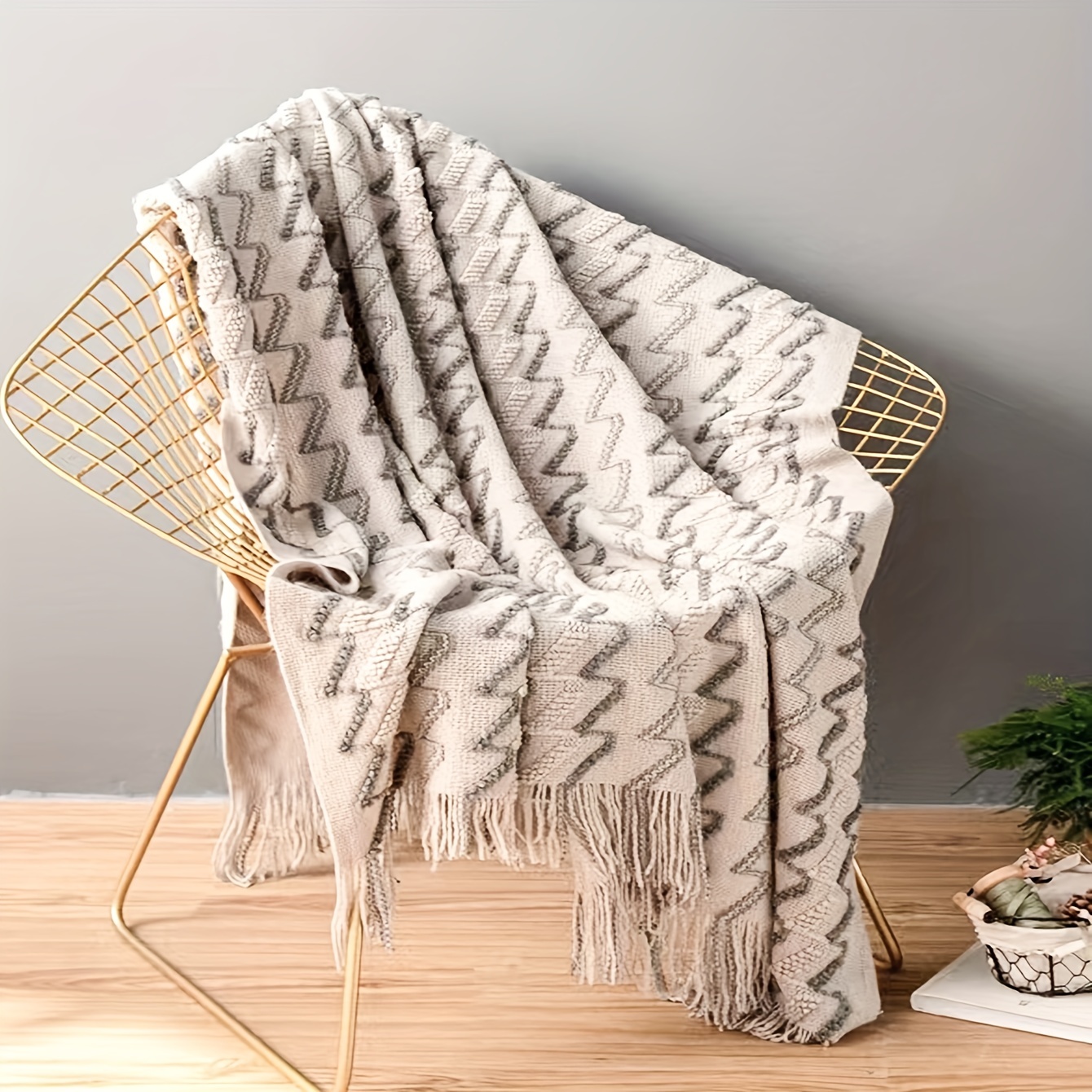 1pc Striped Print Tassel Knitted Blanket, Soft Warm Throw Blanket Nap  Blanket For Couch Sofa Office Bed Camping Travelling