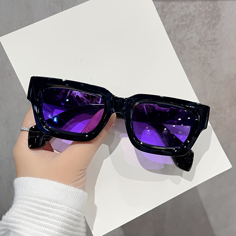 1pair Women's Classic Monochromatic Personality Cat-eye Decor Non-prescription  Glasses With Plastic & Metal Frame