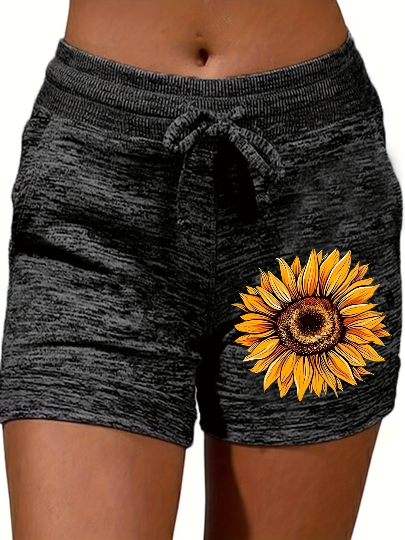 Short 2024 de girasoles