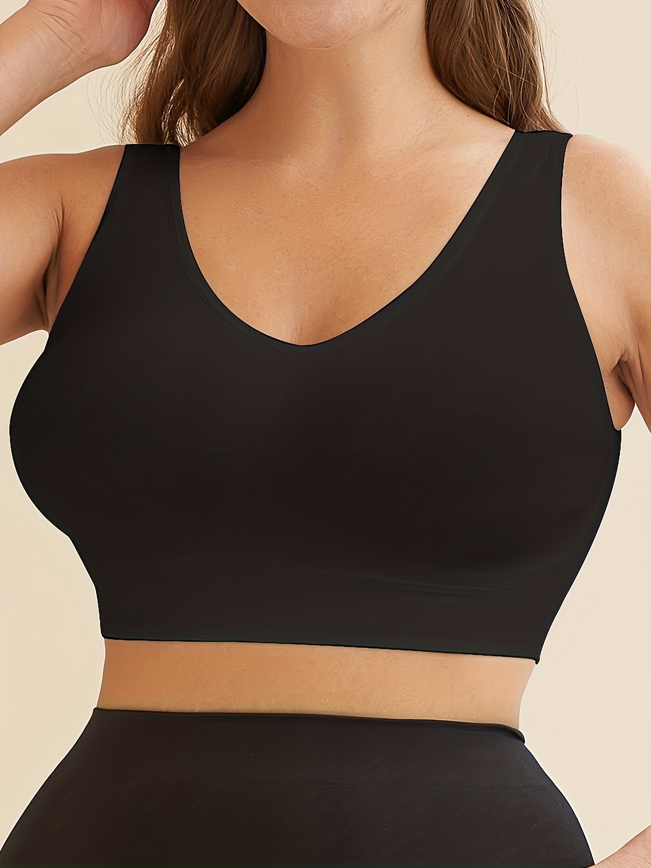 COZYEASE Women's Plus Size Sports Bra High Impact Gym Padded Sports Bra for  Women Black Solid 0XL at  Women's Clothing store