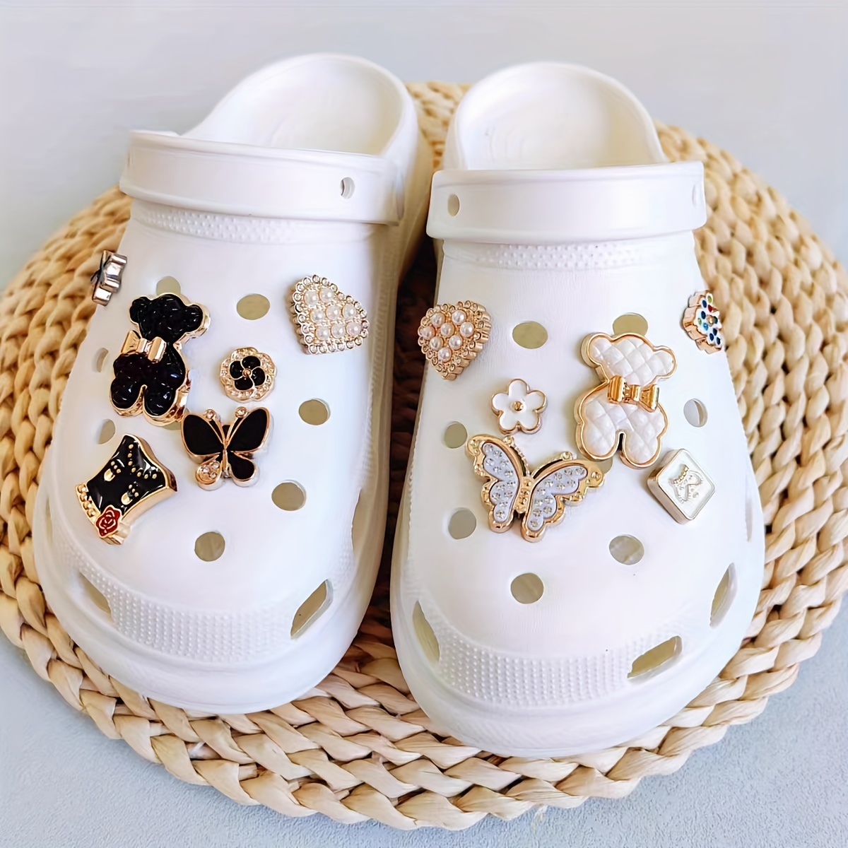 Crocs Pearl Accesorios Charms de Decoración de Zapatos. Amuletos para tus  Crocs, Accesorios Croc para Niñas y Mujeres Adultas -  España