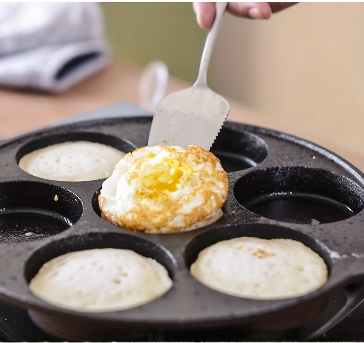 3 Holes Frying Pan Kitchen Cast Iron Pan Pancake Egg Breakfast Cook Flat Pan  