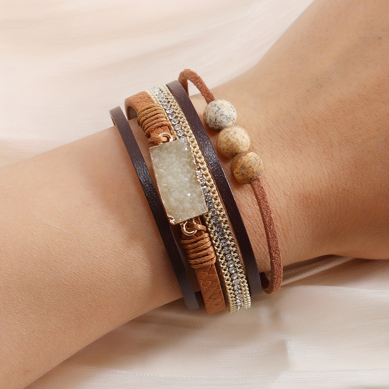 

1pc Brown Pu Leather Multi Layers Bangle Bracelet With Magnet Buckle Vintage Style
