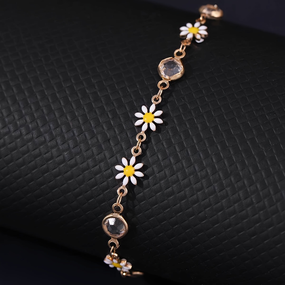 Flower Chain Bracelet – Chic Streets