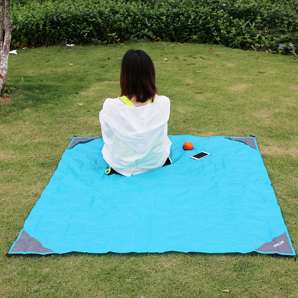 Sandproof Beach Picnic Mat Portable Pocket Mat