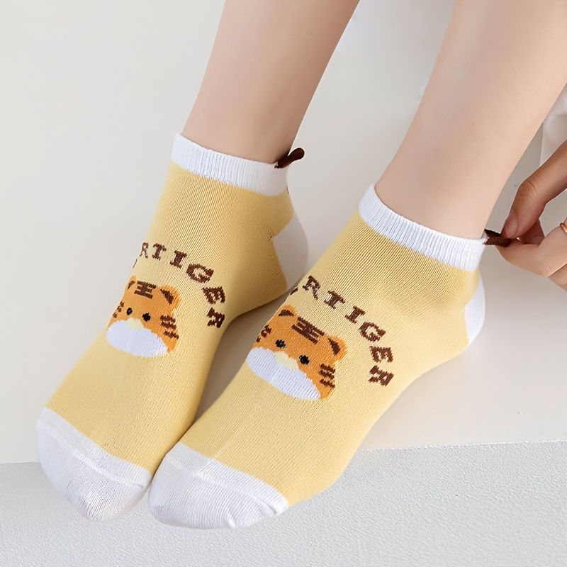 5 Pairs Cartoon Animal Print Socks Soft Lightweight Invisible Ankle Socks  Women's Stockings Hosiery | Shop Now For Limited-time Deals | Temu