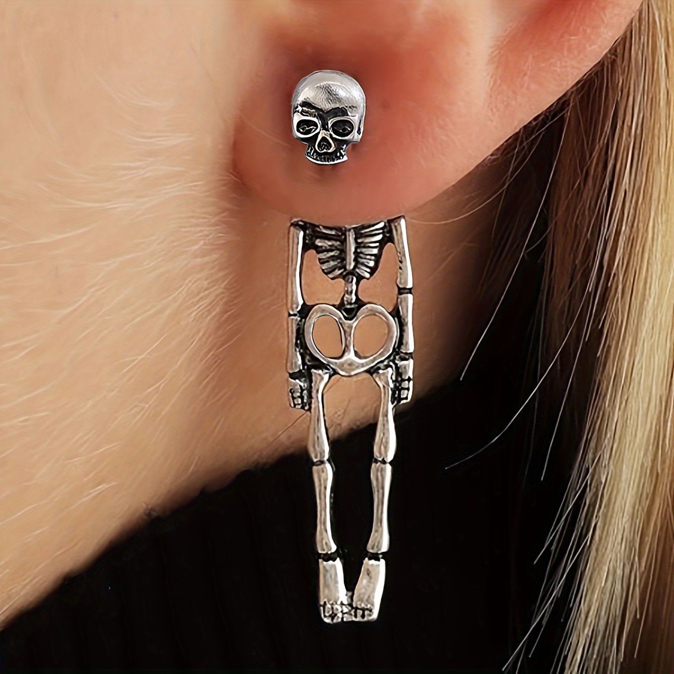

Exquisite Skeleton Design Dangle Earrings Goth Punk Style Zinc Alloy Jewelry Creative Female Earrings