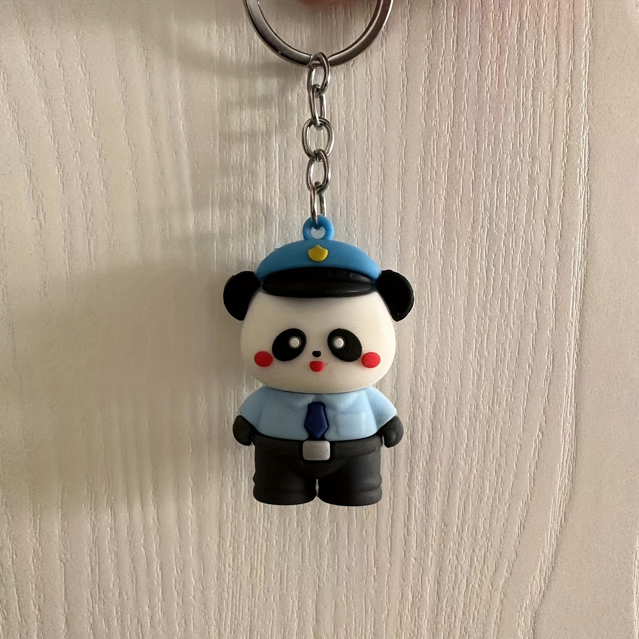 Niedlicher Panda-förmiger Schlüsselanhänger, Kreativer Polizei