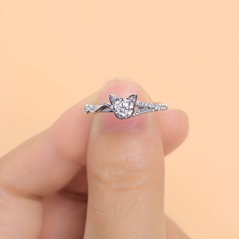 Men's Silver Moissanite Cat Ring, Engagement Style