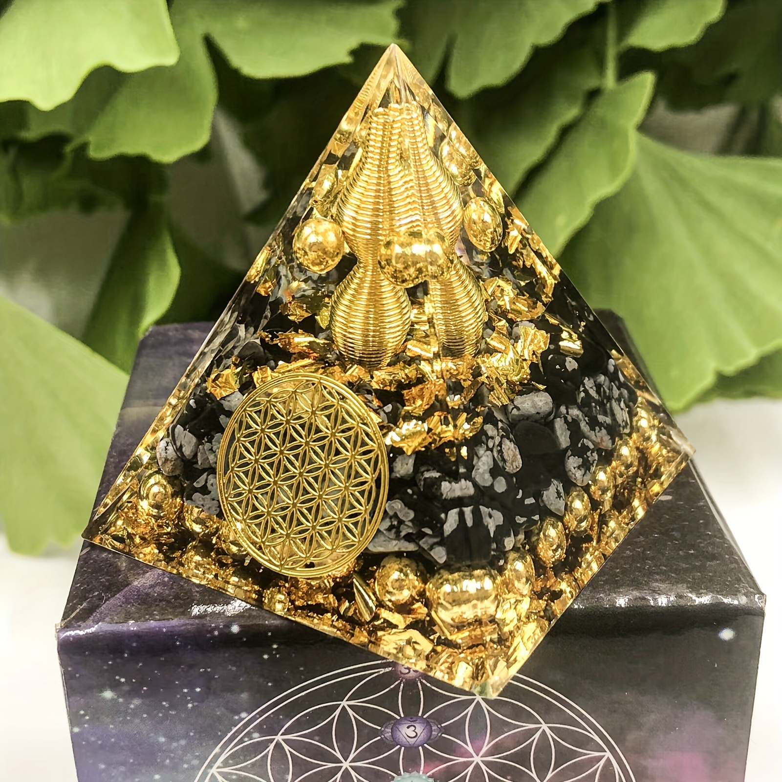 Orgone Pyramid Generatore Di Energia Naturale In Cristallo - Porta Energia  Positiva, Sollievo Dallo Stress, Guarigione, Meditazione E Attira La  Ricchezza, Decorazione Per La Casa, Oggetti Da Collezione - Temu Switzerland