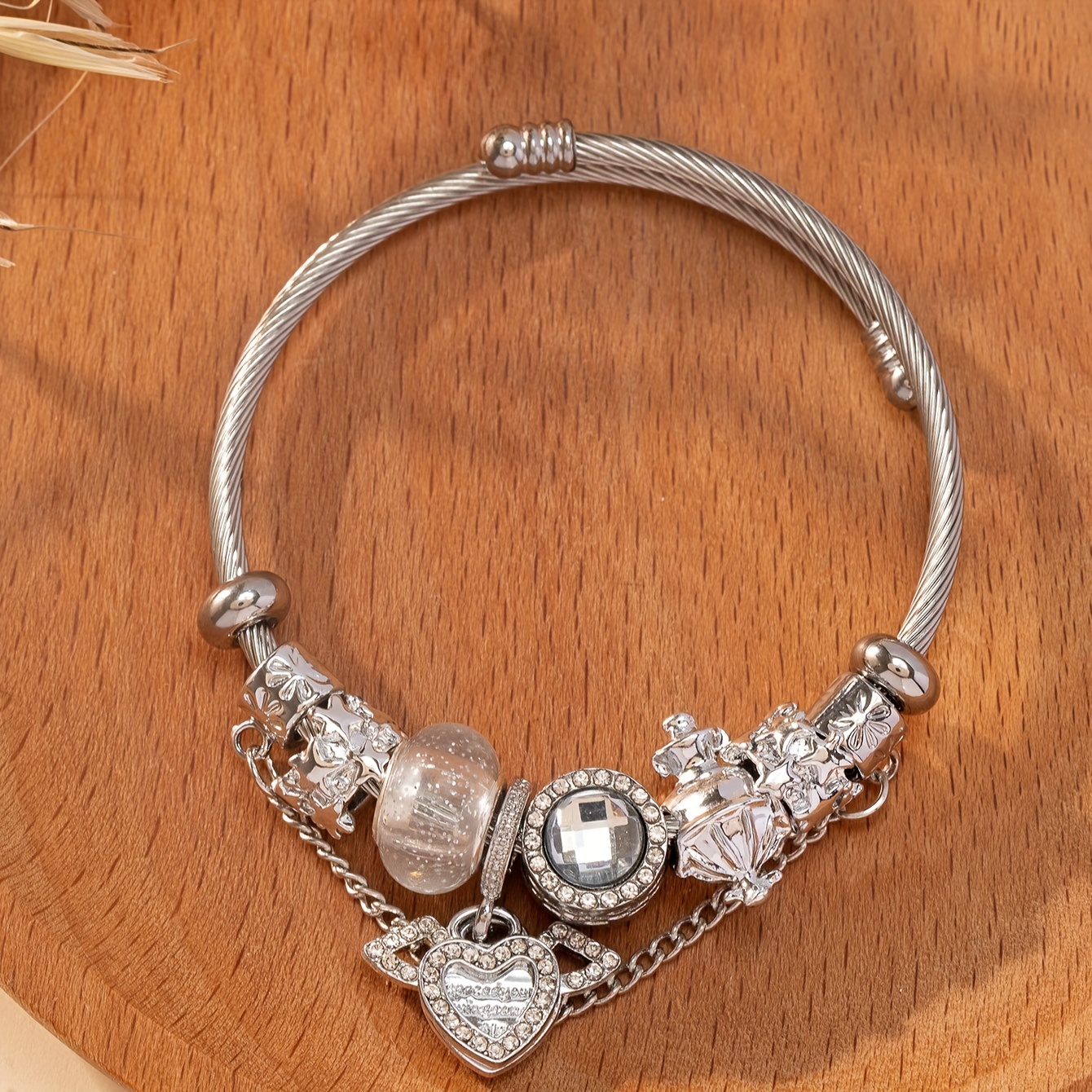 Rhinestone Heart Charm Bead Decor Bracelet