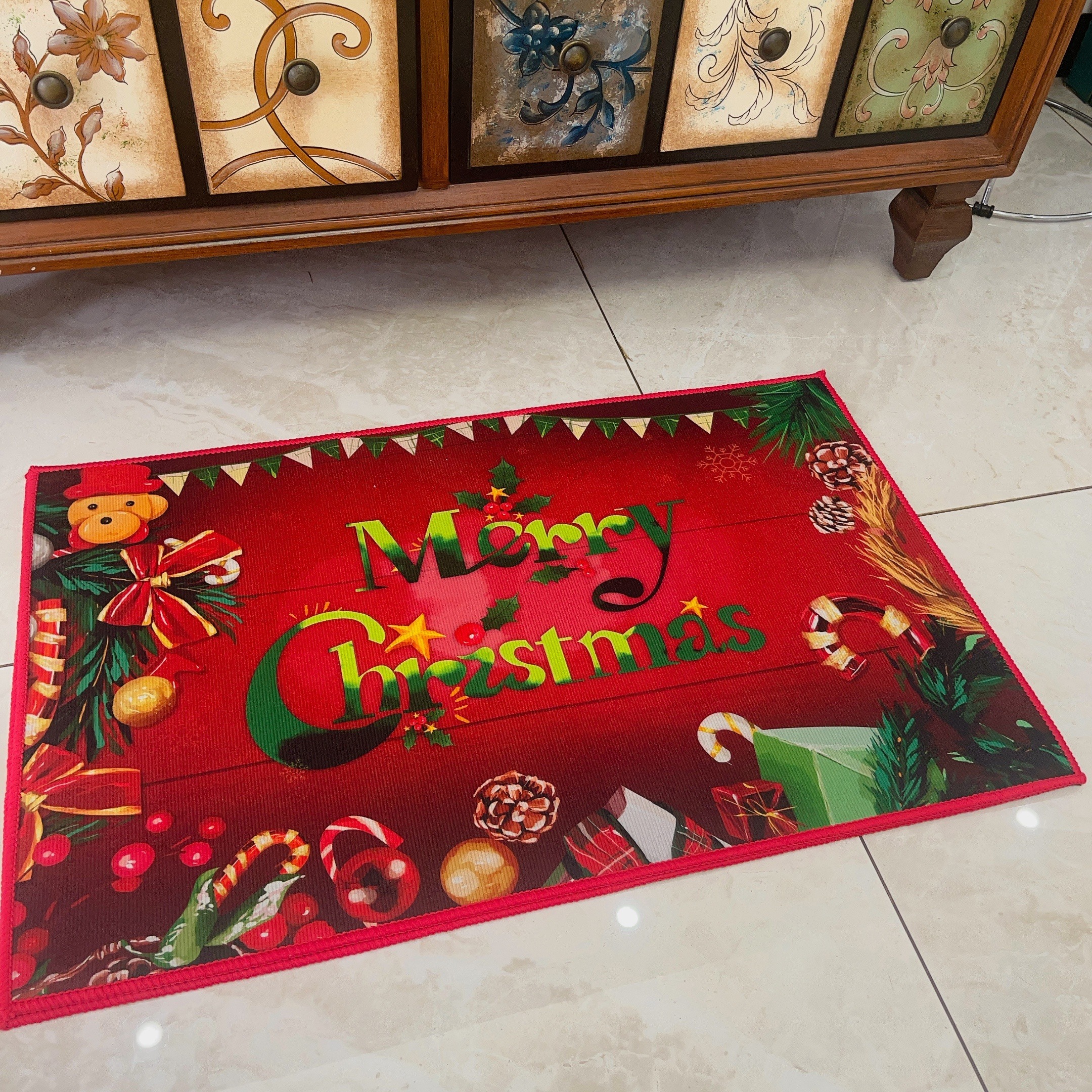 Red Christmas Decoration Door Mat, Seasonal Winter Christmas