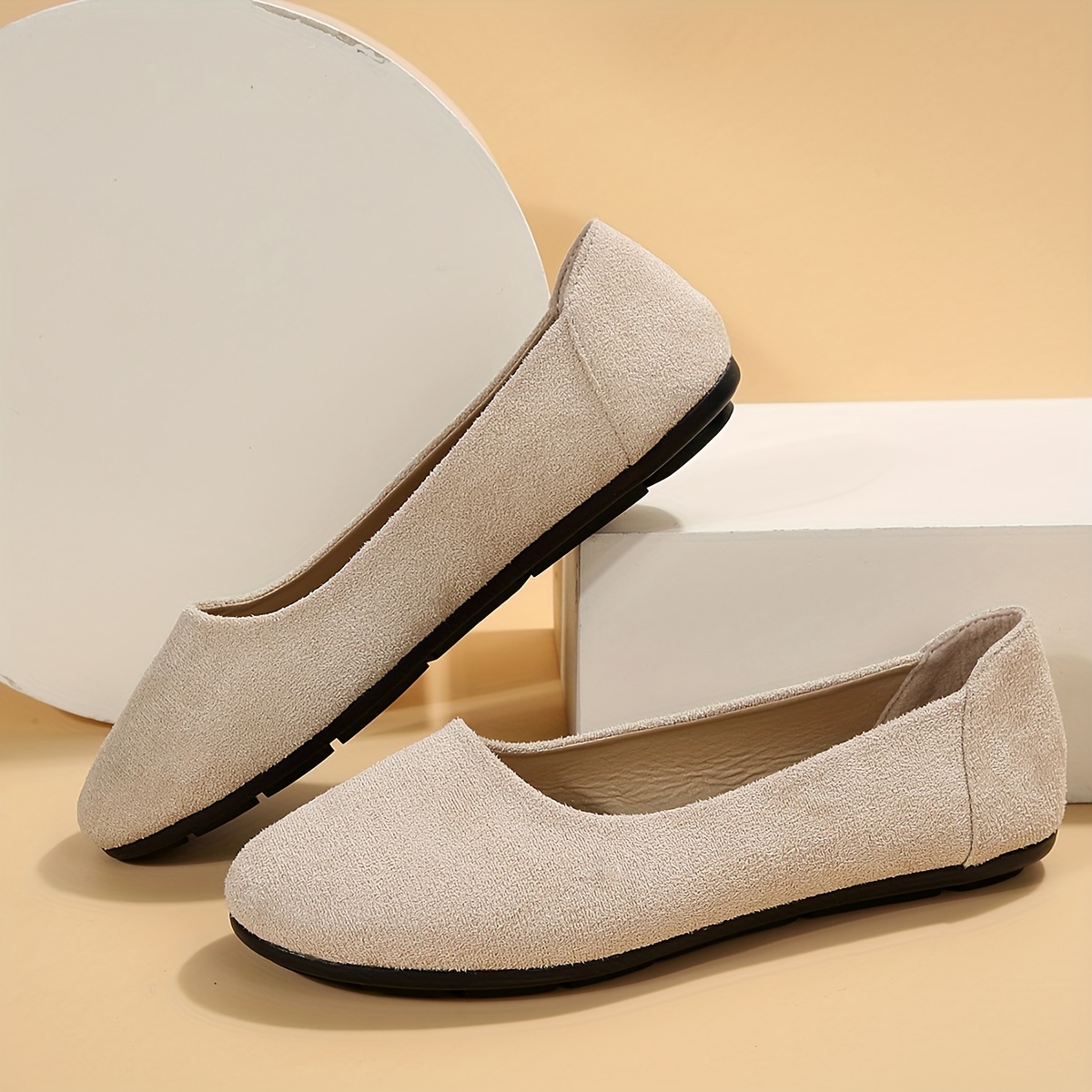 Women's Solid Ballet Shoes Slip On Low Flat Casual Light Shoes