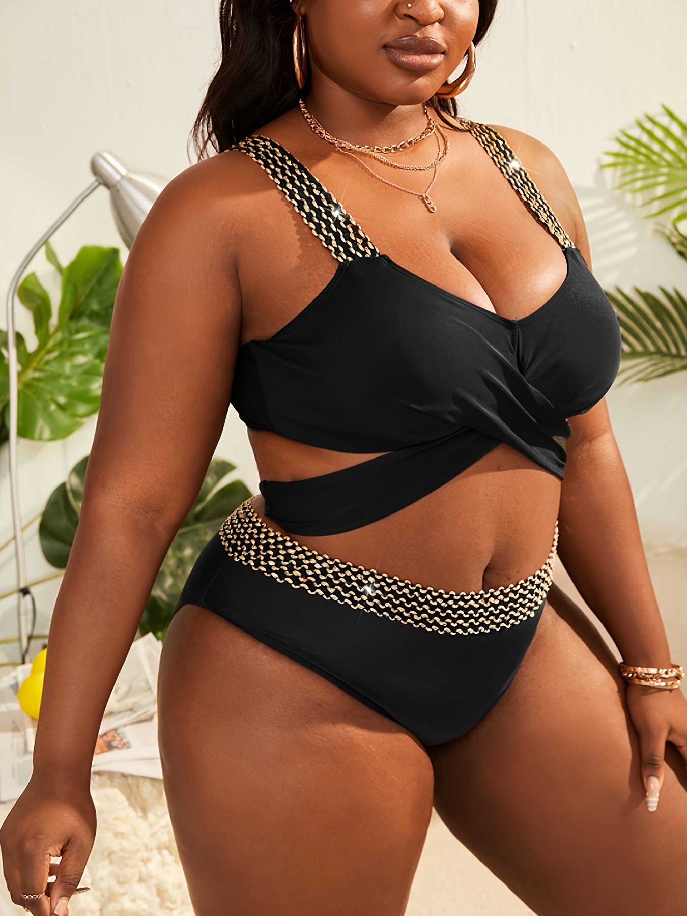 Hot bikini plus on sale size