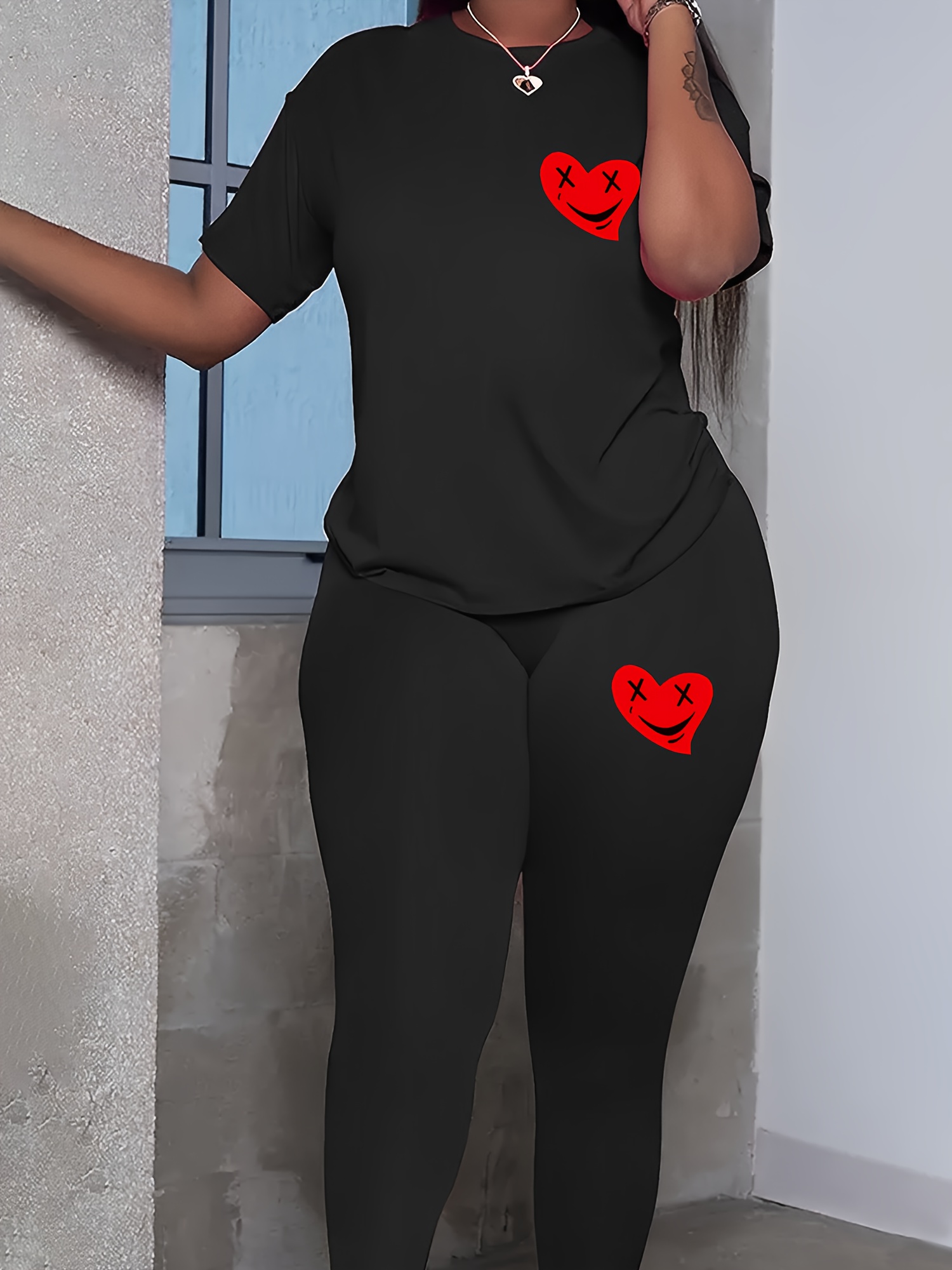 Women's Valentine's Day Casual Outfits Set, Plus Size Heart Graphic Short  Sleeve Tee & Leggings Outfits 2 Piece Set