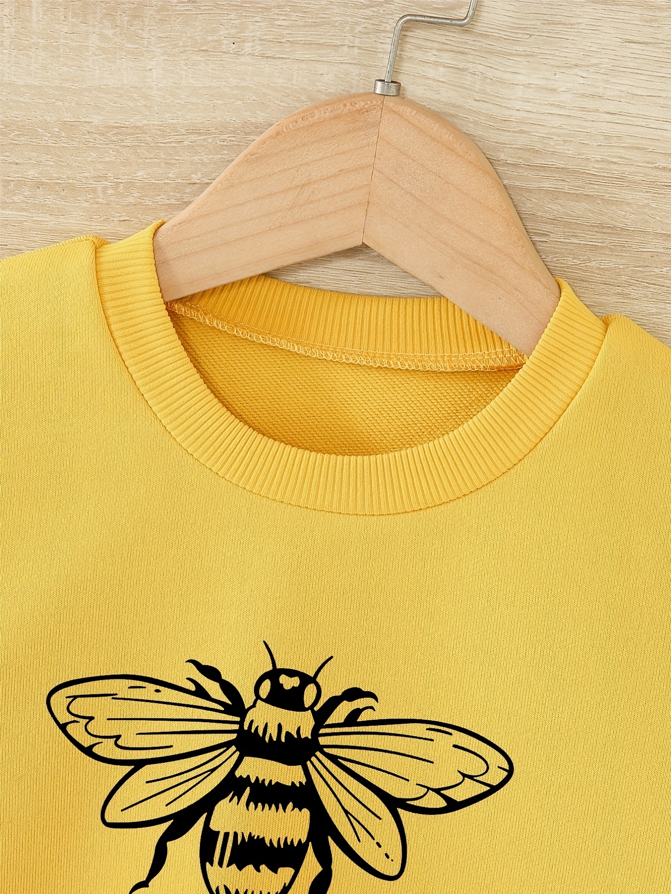 Bee & ''kind'' Graphic Print Girl Pullover Sweatshirt Kids Spring