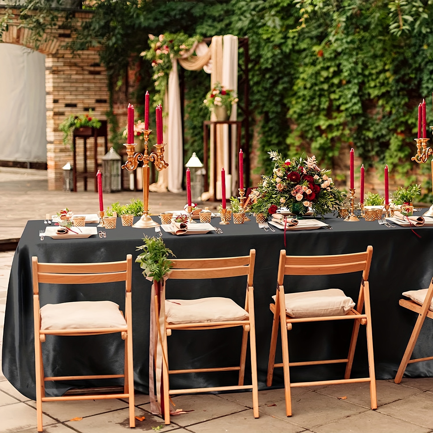 Waterproof Polyester Table Cloth Rectangle Style For Picnic Or Party