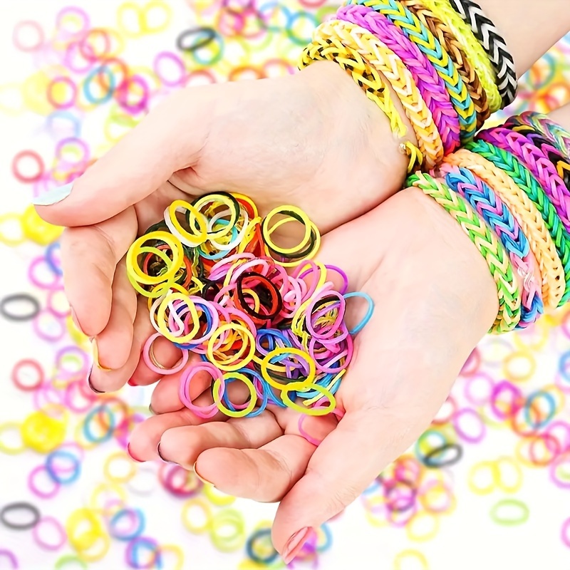 Cheap 600 Pieces Rainbow Rubber Loom Band DIY Bracelet Anklet Rubber Band  Kit Beads Playset Hand Woven DIY Woven Colorful Bracelet Gifts for Girls