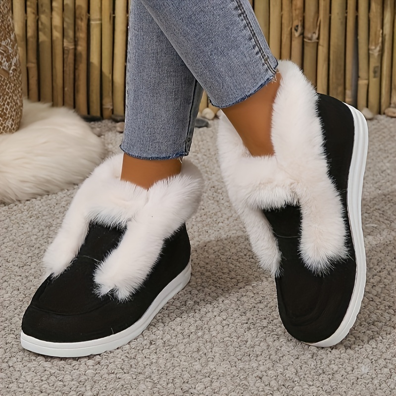 Winter Latest Women's Leather Boots Round Toe Flat Heel Plush Warm Ladies  Boots - China Casual Shoes and Sheep Fur Warm Boots price