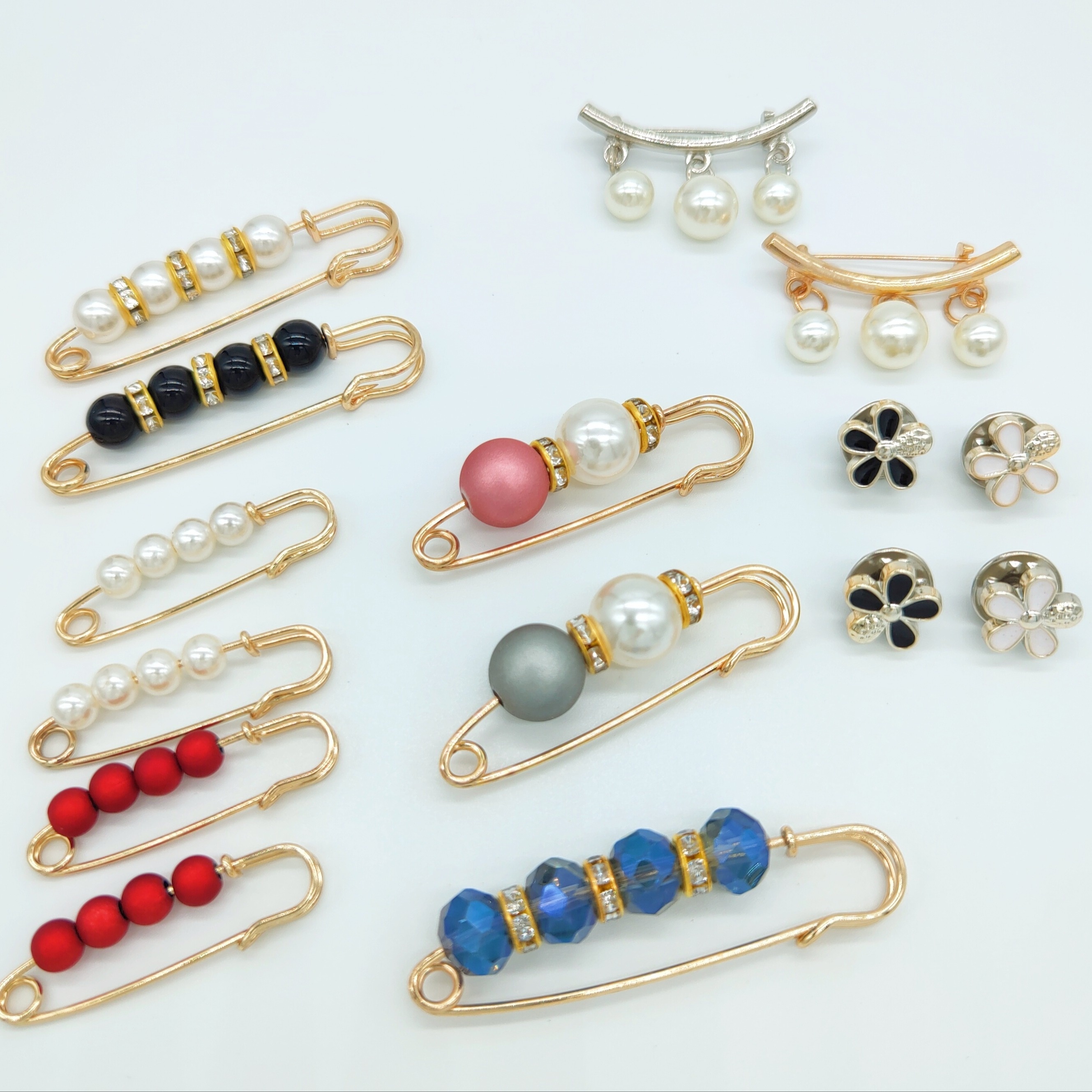 Shein 2pcs Flower Charm Safety Pin Brooch,one-size