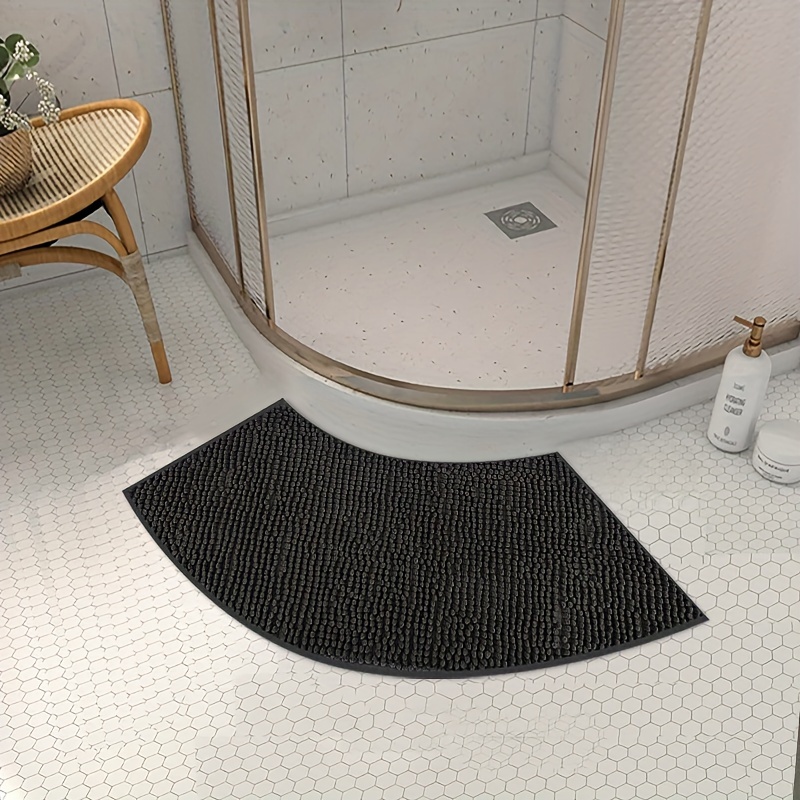 Corner shower clearance mat