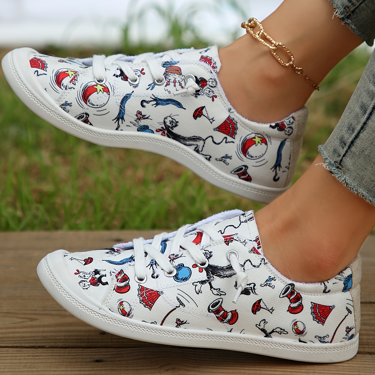 Cartoon Graphic Canvas Skate Shoes, Women's Fashion Creative Casual Women's Lightweight Breathable Running Shoes,Temu