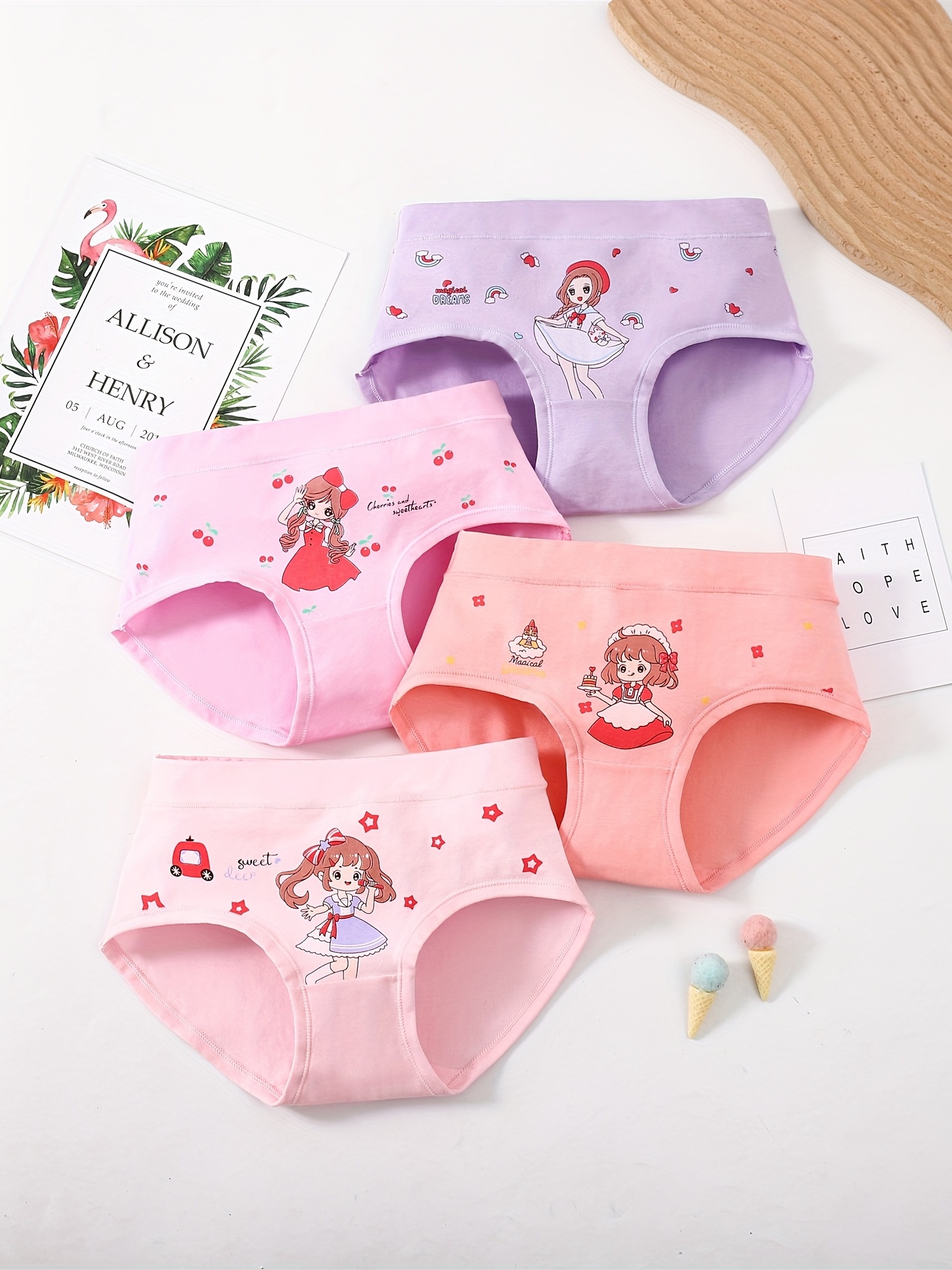 Kid′ S Pure Cotton Underwear for Girls Cute Cartoon Character