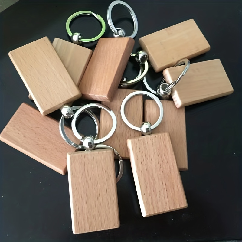 2023 Beech Walnut Wood Leather Keychain With Popular Designs Perfect For  DIY Luggage Decoration, Holiday Gifts, And Wooden Key Tags Pendant From  Winwindg1, $1.78