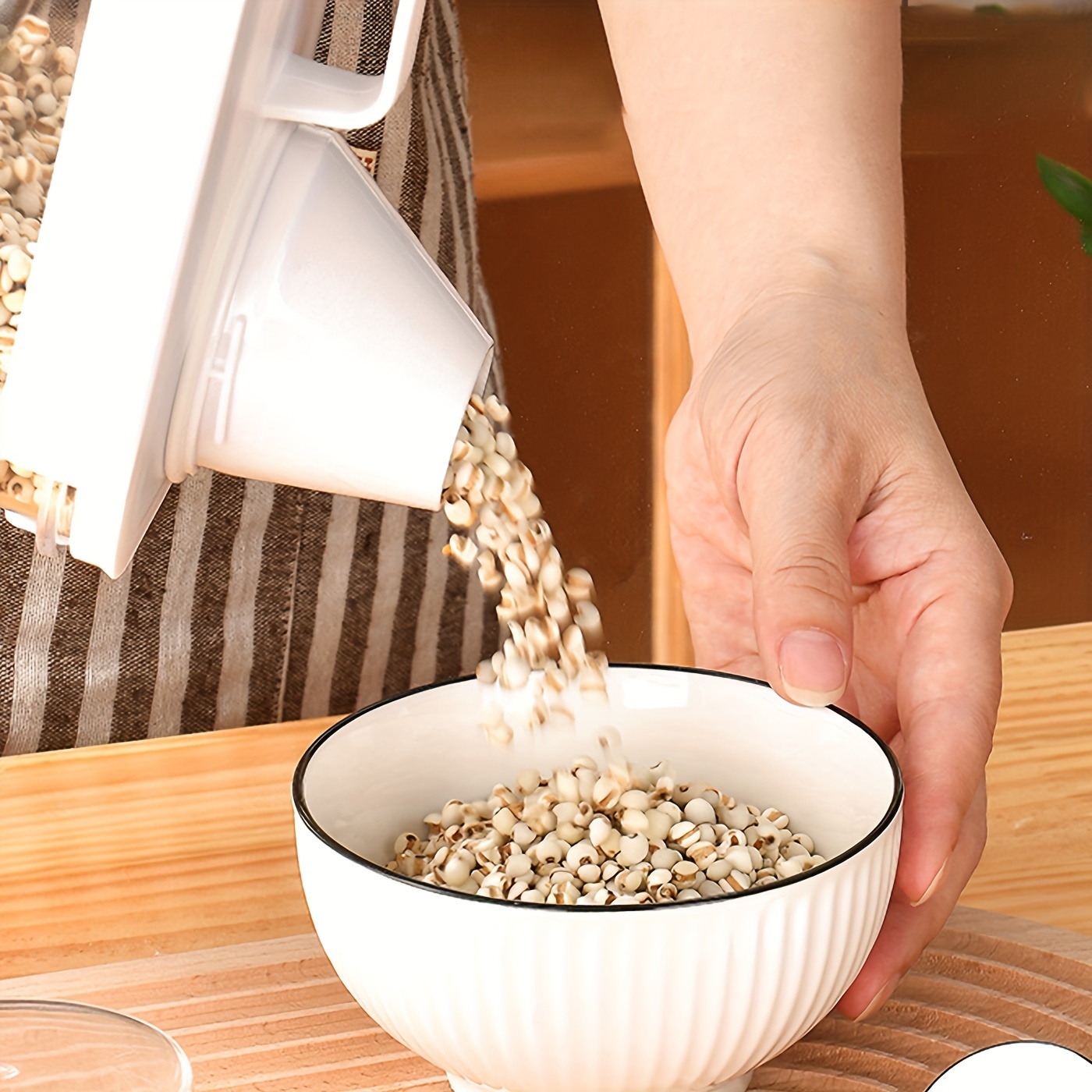 Serbatoio di stoccaggio della farina sigillato 1,2 l / 5 kg Contenitore per  alimenti Contenitore per riso ermetico con misurino Contenitore per cereali  Dispenser per farina di riso Sto