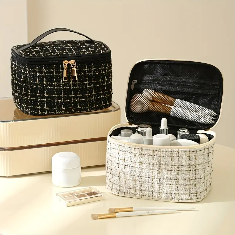 Travel Makeup Bag, Large Cosmetic Bag Checkered Makeup Organizer