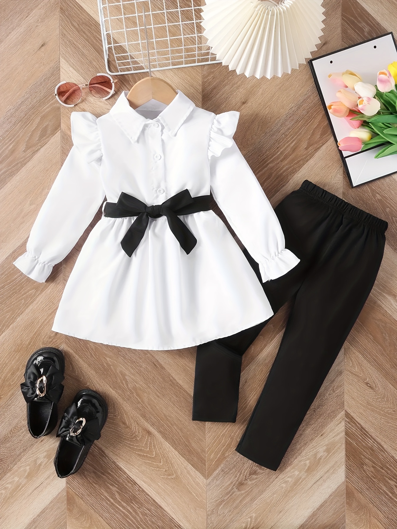 White Shirt with Black Pants Casual Spring Outfits For Women (10