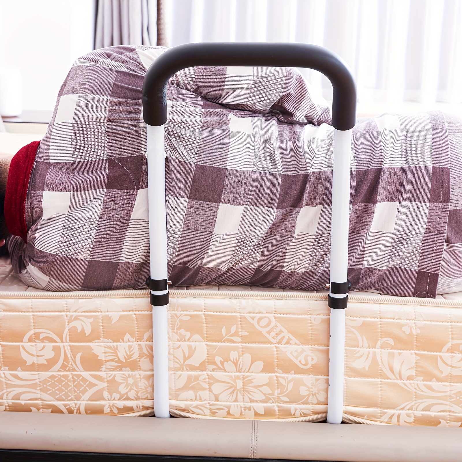 Rails de lit pour personnes âgées avec poignées doubles Accessoire