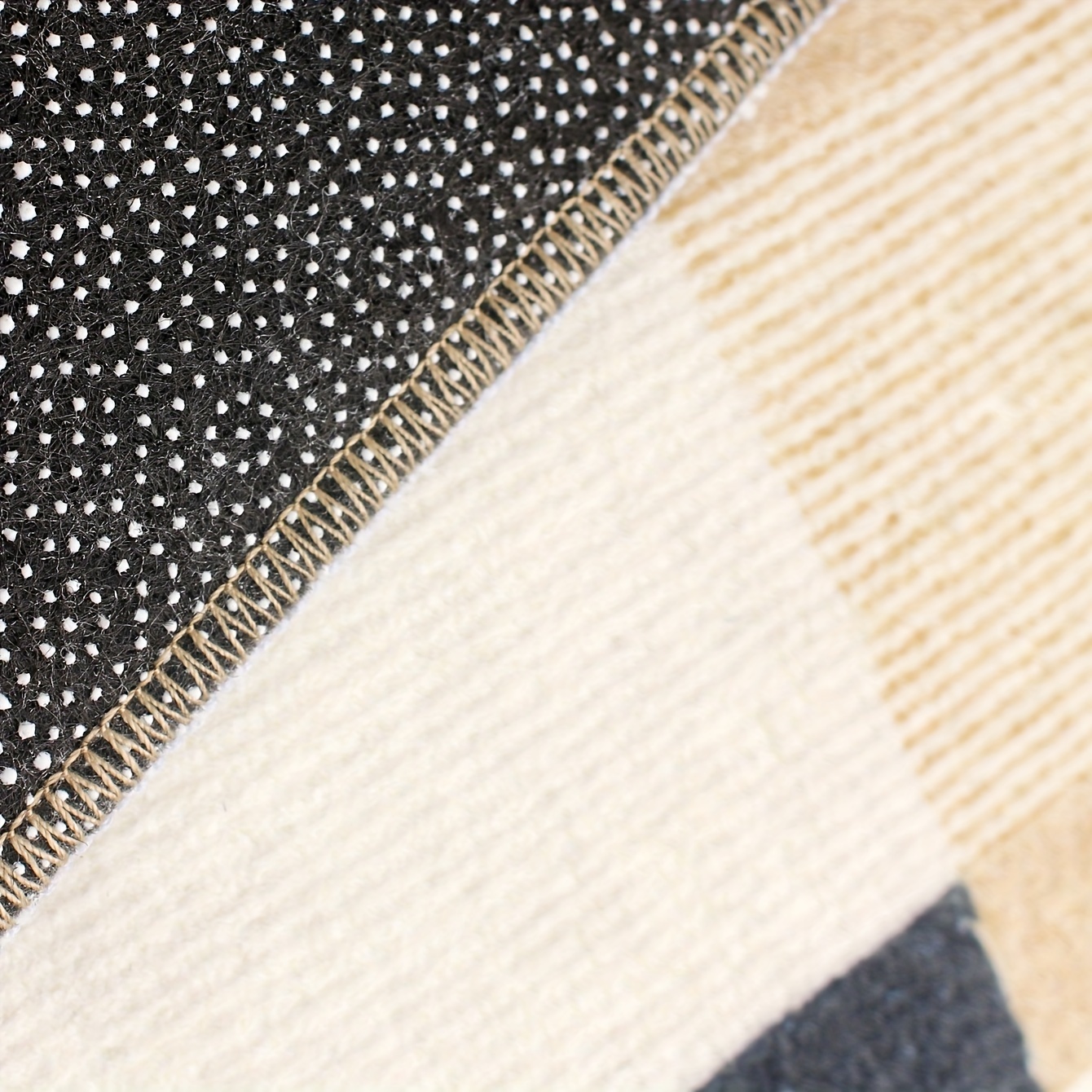 Modern Geometric Pattern Carpet Light High end Carpet 31.4 62.9inch