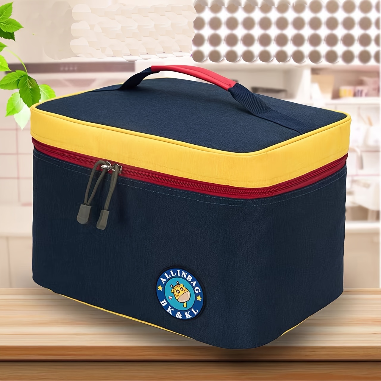 Top&Top Insulated Lunch Box Set and Cooler Bag for Men, Women (Tote Lunch  Bag Includes 3 Reusable Me…See more Top&Top Insulated Lunch Box Set and