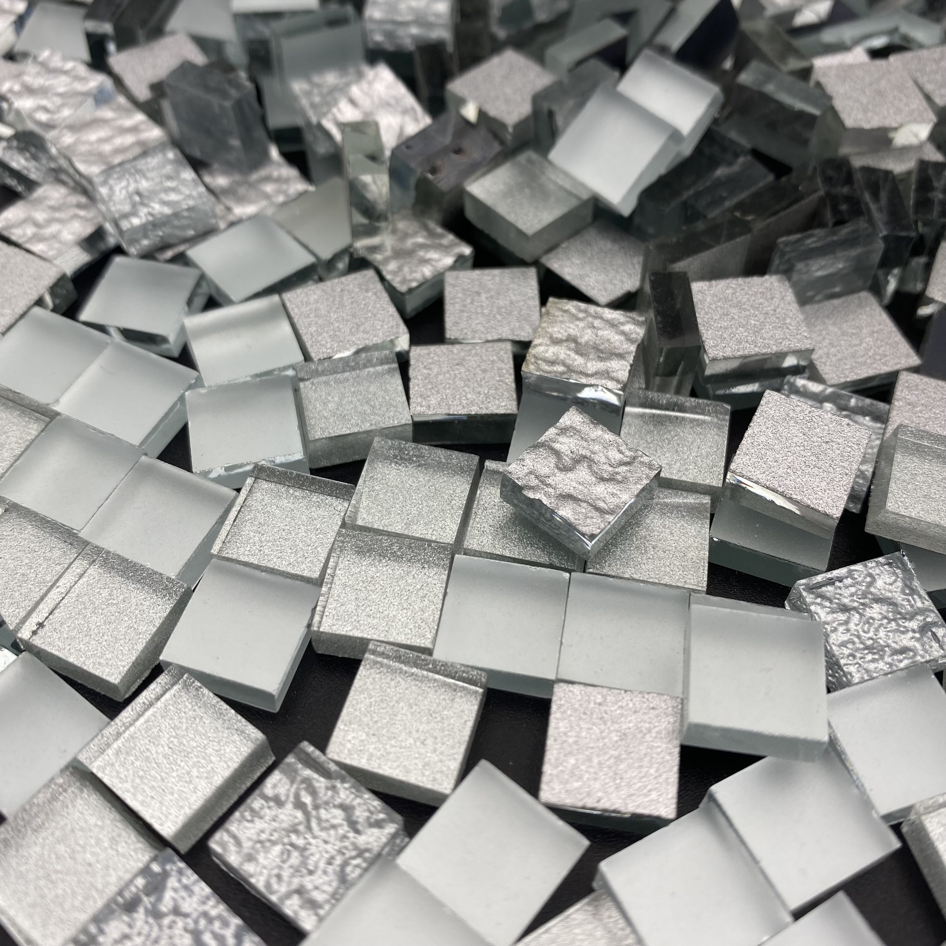 Silver Glass Bling Mirror Mosaic Tile Sample丨Diflart