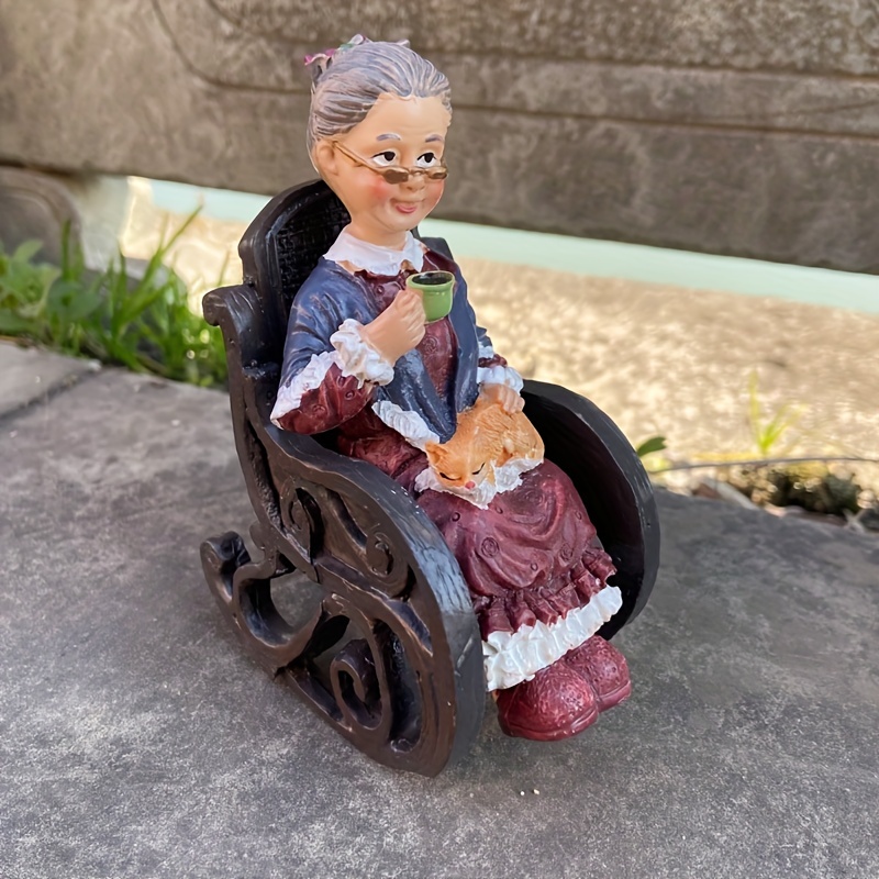 Novelty Garden Statues Grandfather Grandmother Old People Outdoor Xmas Gifts