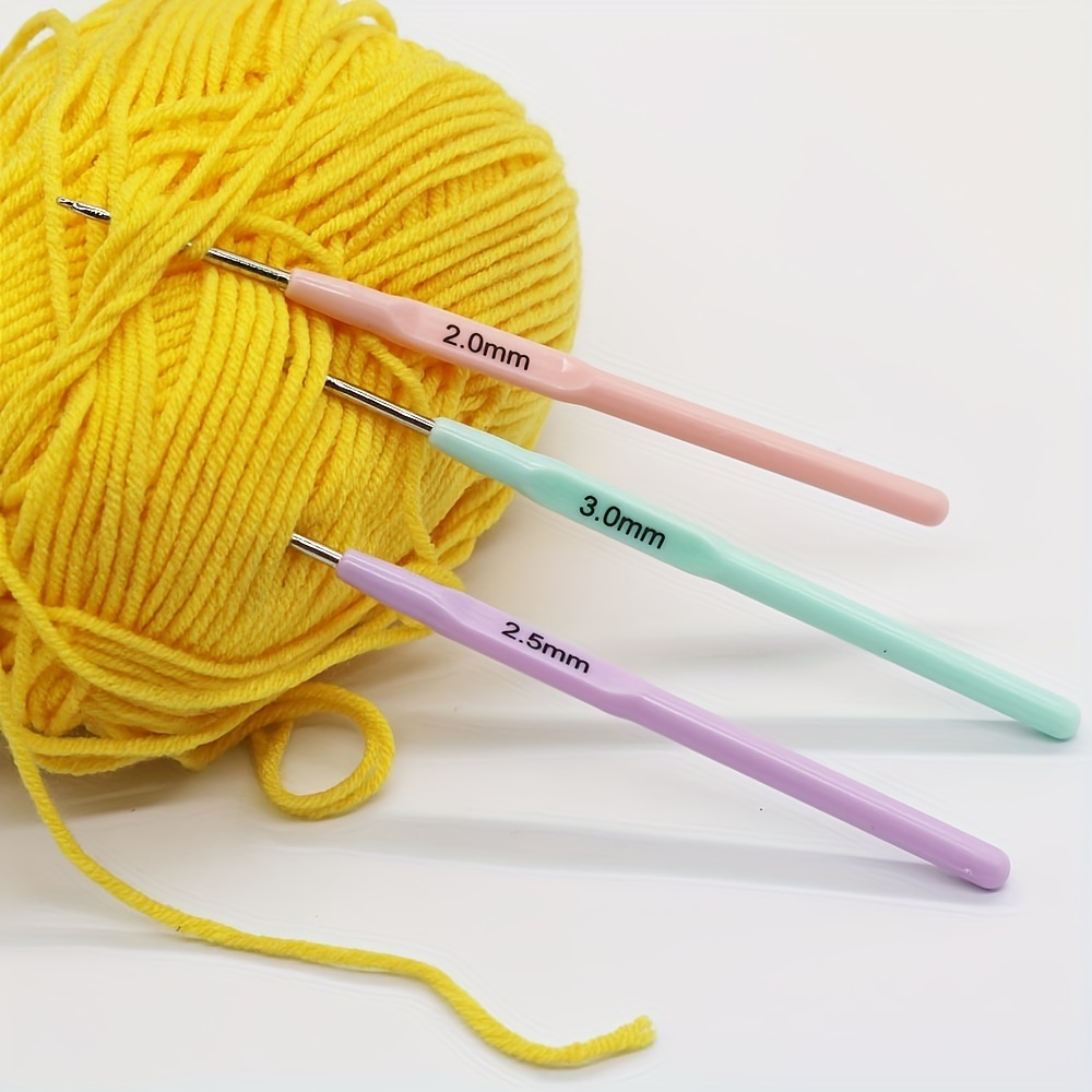 Colorful Plastic Handle Crochet 2.5mm Crochet Woolen Thread - Temu