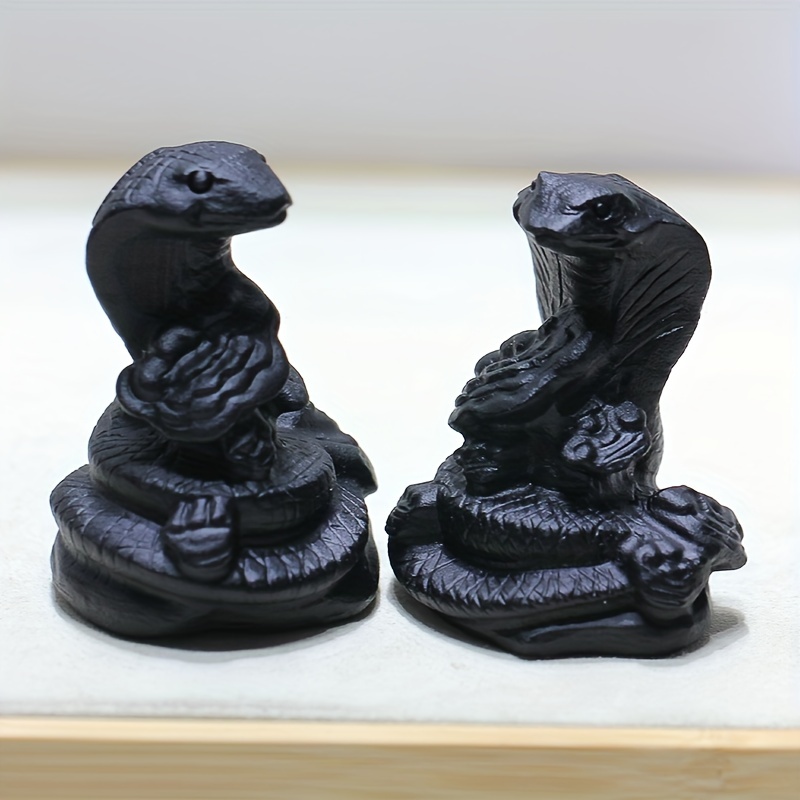 Natural Crystal Snake Carving for Home Desk & Car Decoration