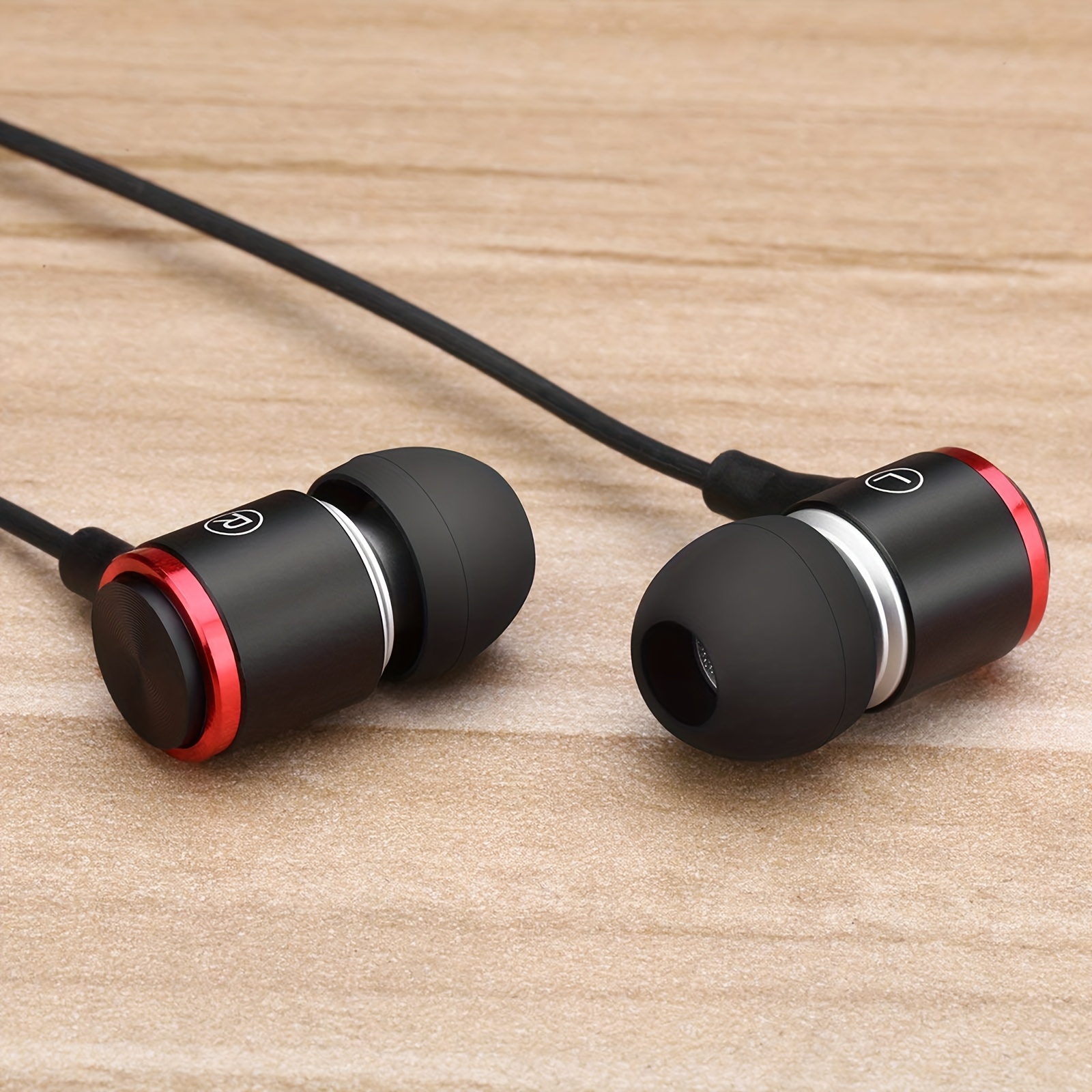 

Metallic Wired In-ear Headphones With Heavy Bass, Suitable For 15, Mate60, Samsung, Xiaomi, And Computers.